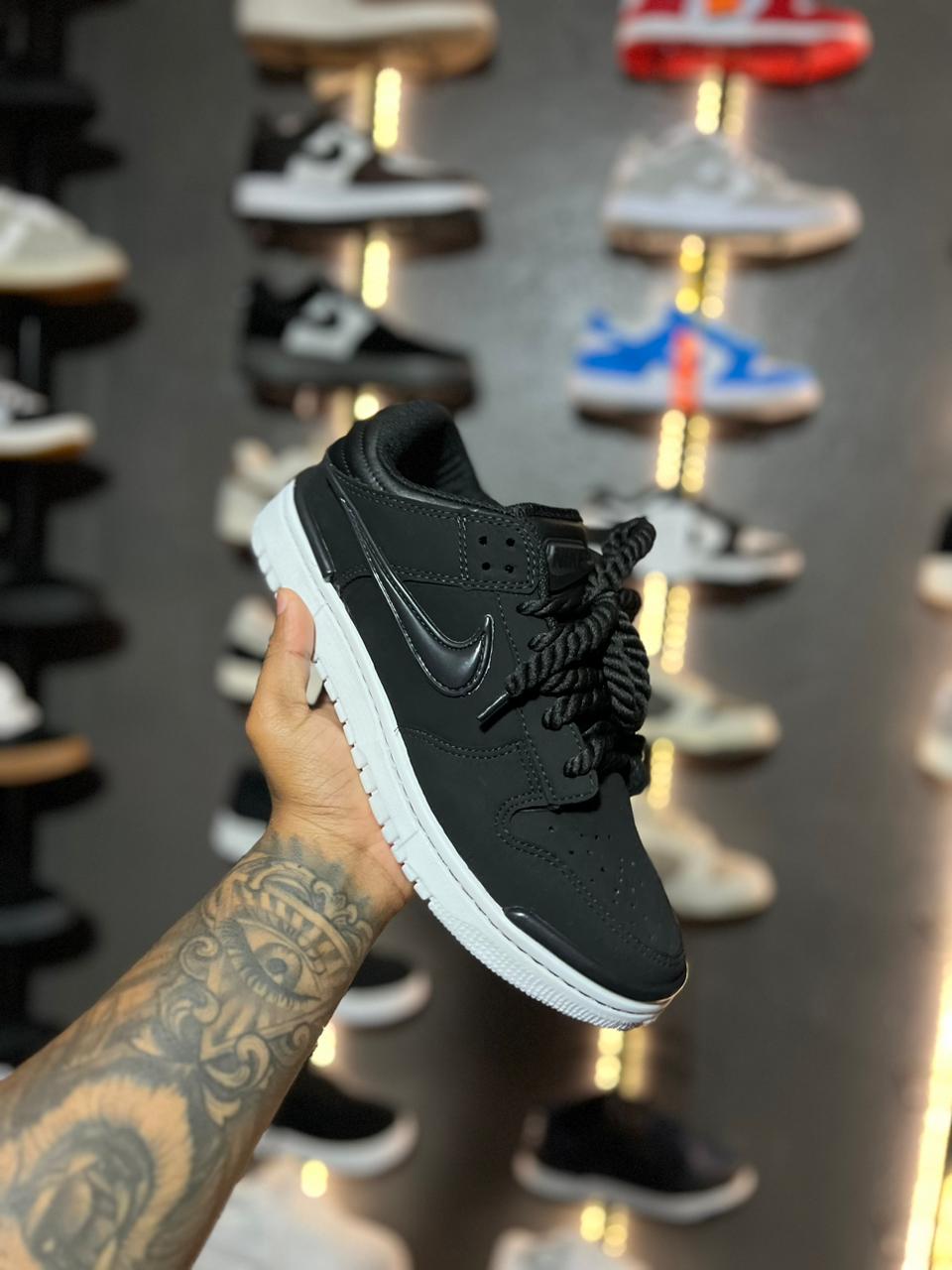 Nike Dunk Twist Preto/Branco